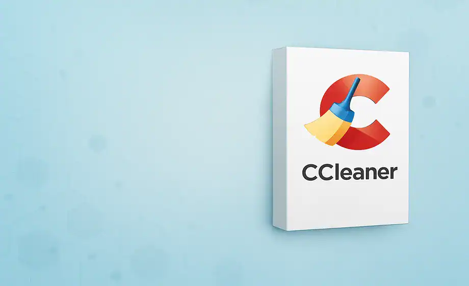 CCleaner produktbox – vit förpackning med röd och orange logotyp mot ljusblå bakgrund.